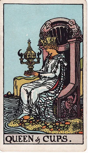 Queen of Cups · 塔罗牌插图